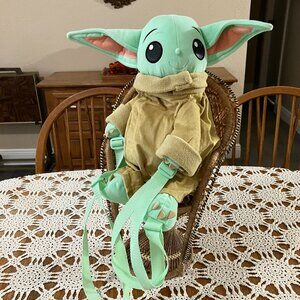 Disney Parks Star Wars Mandalorian Child Grogu Baby Yoda Plush Backpack